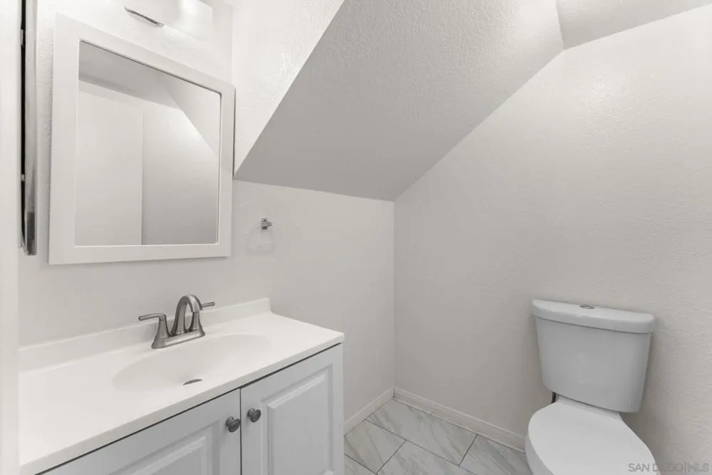 2018 Hawkins Way Spring Valley, CA 91977