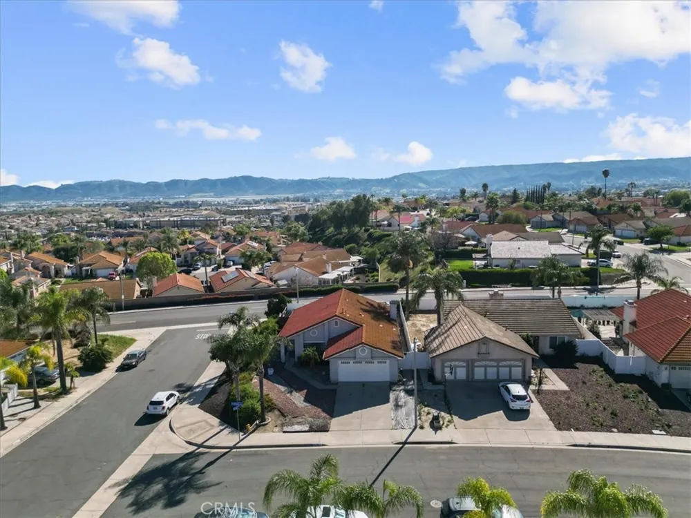 39769 Firethorn Court Murrieta, CA 92563