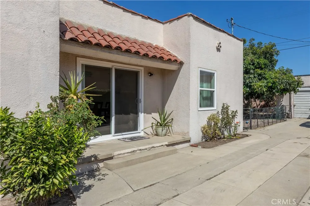 2525 Broadway Huntington Park, CA 90255