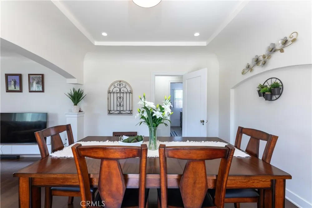2525 Broadway Huntington Park, CA 90255