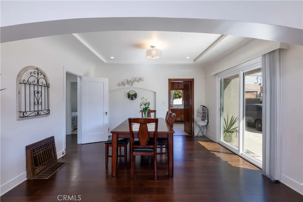 2525 Broadway Huntington Park, CA 90255