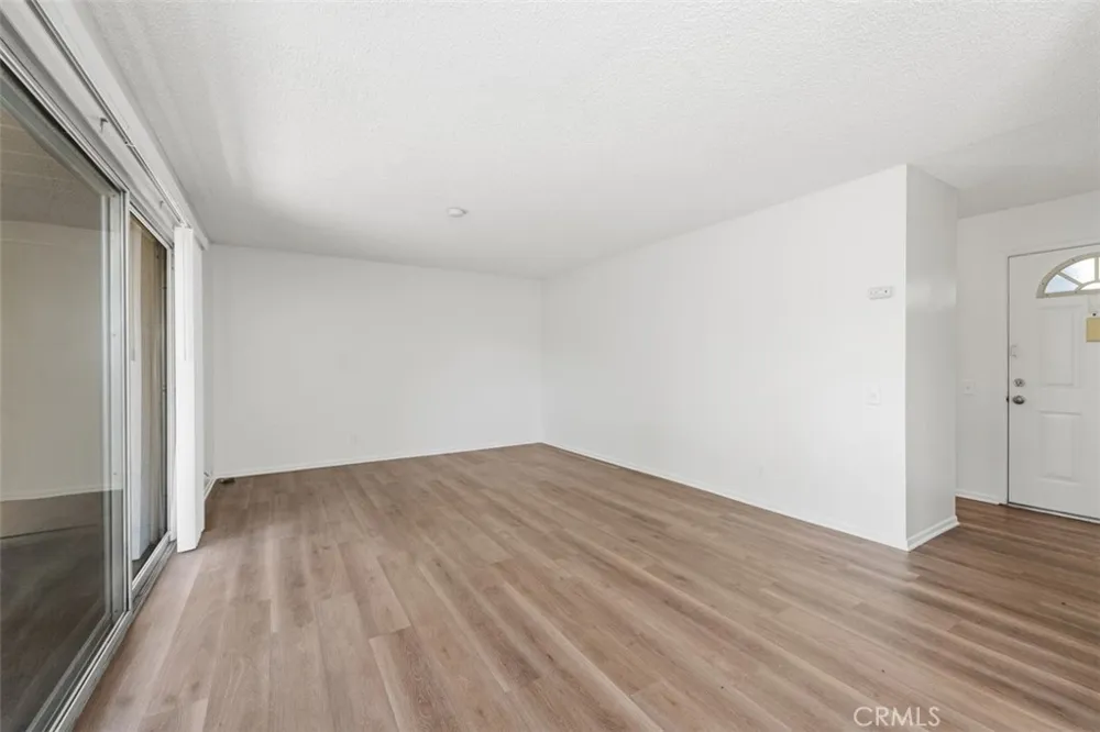 3162 Via Alicante #B La Jolla, CA 92037