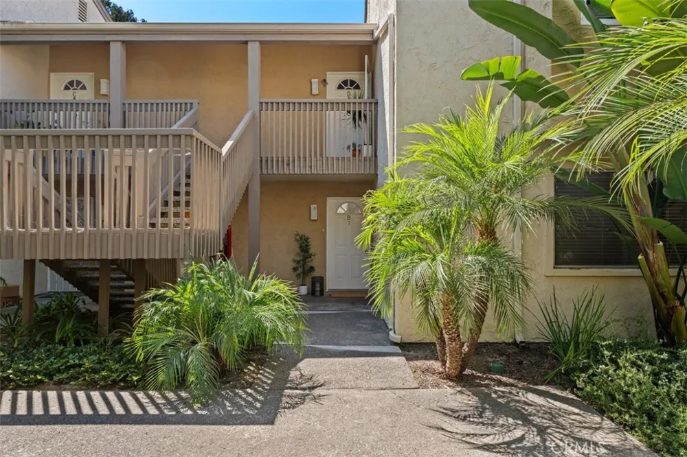 3162 Via Alicante #B La Jolla, CA 92037