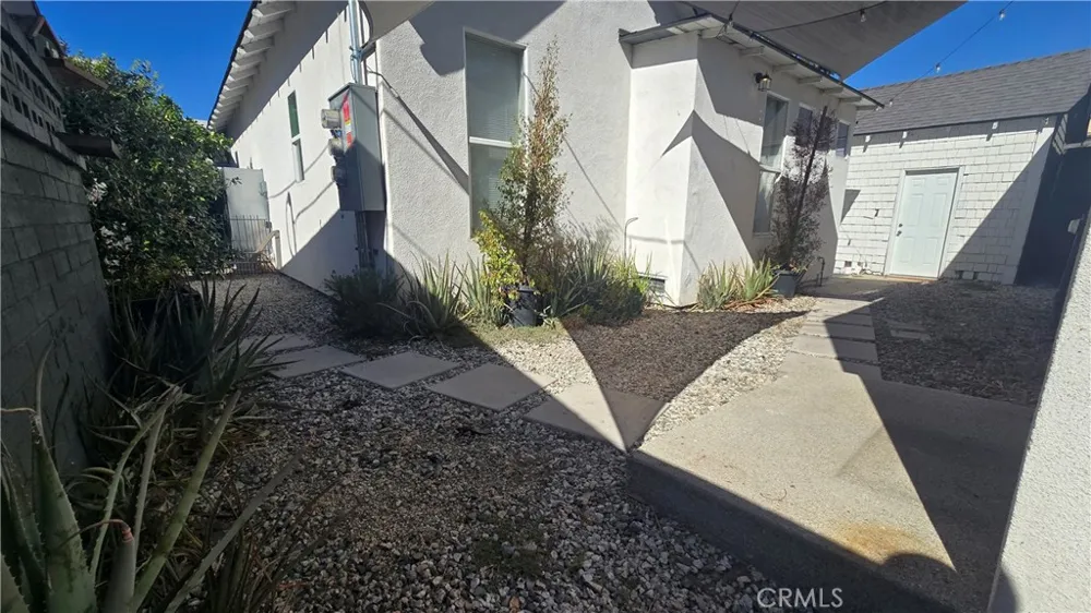 10808 Sarah Street North Hollywood, CA 91602