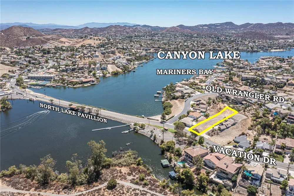 22283 Vacation Drive Canyon Lake, CA 92587