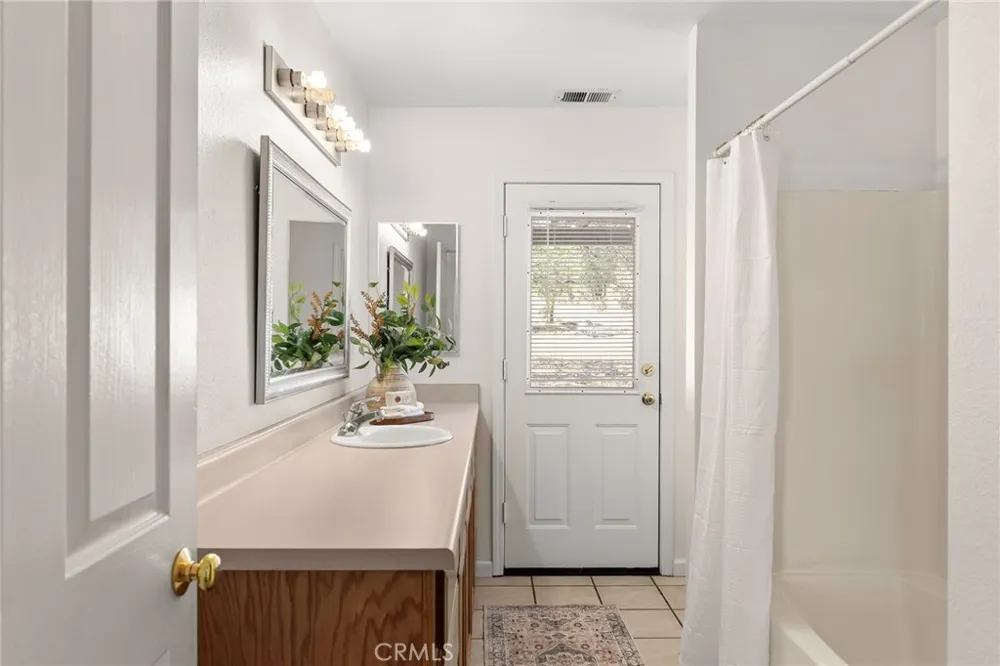 4706 Foster Paradise, CA 95969
