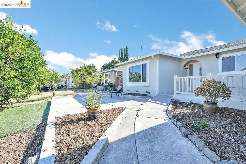 1701 Daisy Way Antioch, CA 94509