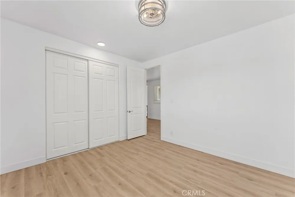 12326 White Horse Court Eastvale, CA 91752