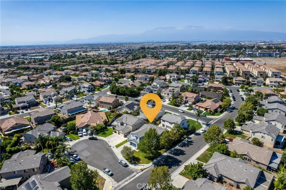 12326 White Horse Court Eastvale, CA 91752