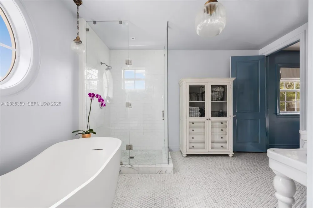 444 Bargello Ave Coral Gables, FL 33146
