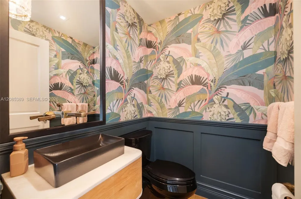 444 Bargello Ave Coral Gables, FL 33146