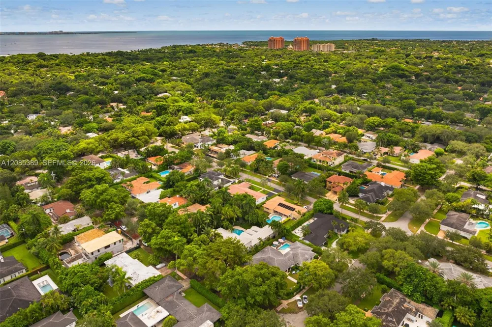 444 Bargello Ave Coral Gables, FL 33146
