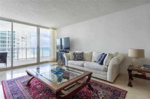 16711 Collins Ave #1704