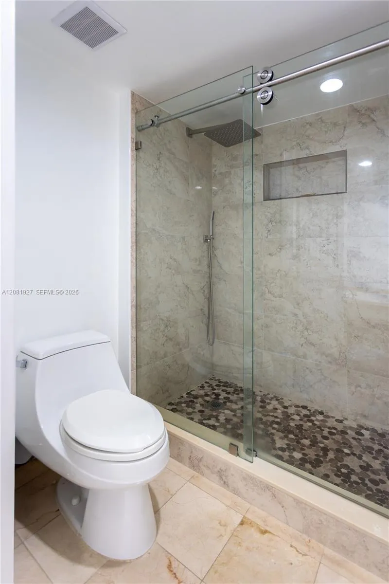16711 Collins Ave #1704 Sunny Isles Beach, FL 33160