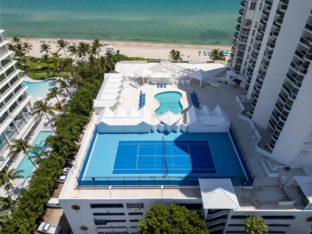 16711 Collins Ave #1704 Sunny Isles Beach, FL 33160