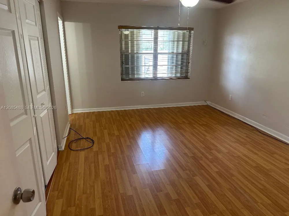 10836 SW 123rd Pl Miami, FL 33186