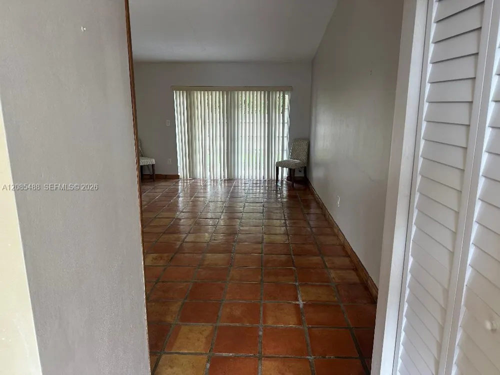 10836 SW 123rd Pl Miami, FL 33186