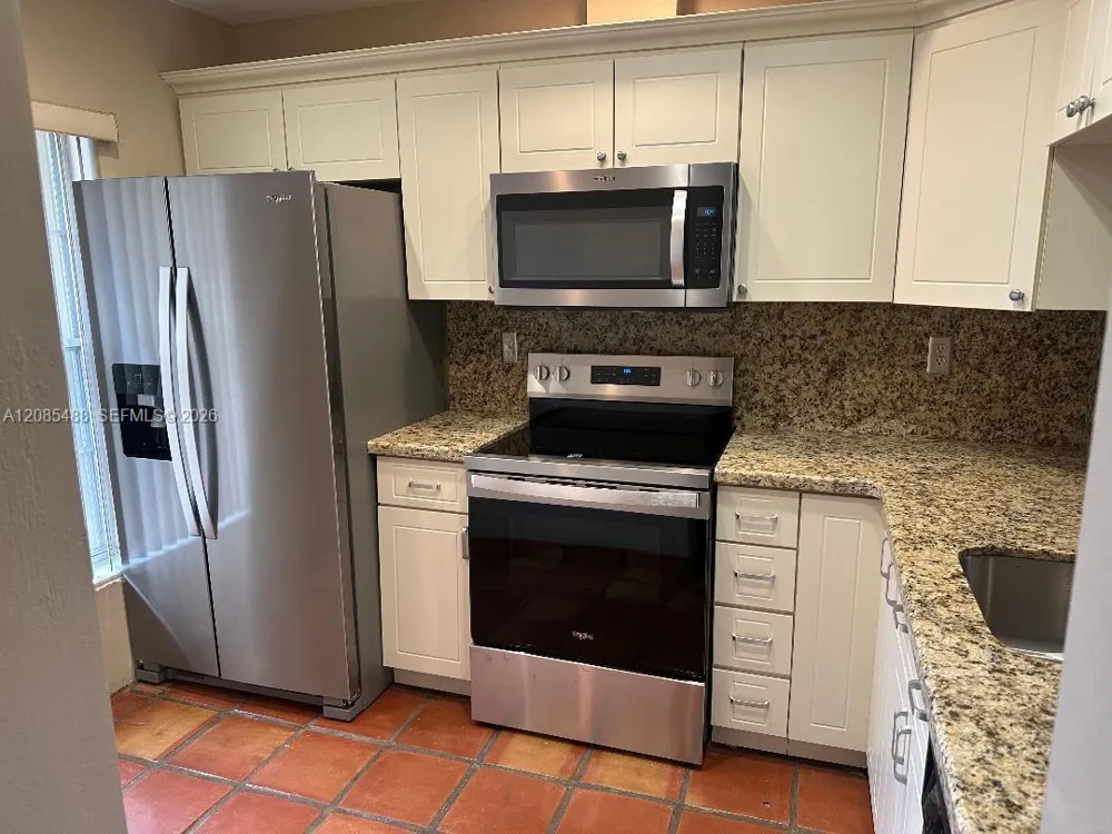 10836 SW 123rd Pl Miami, FL 33186