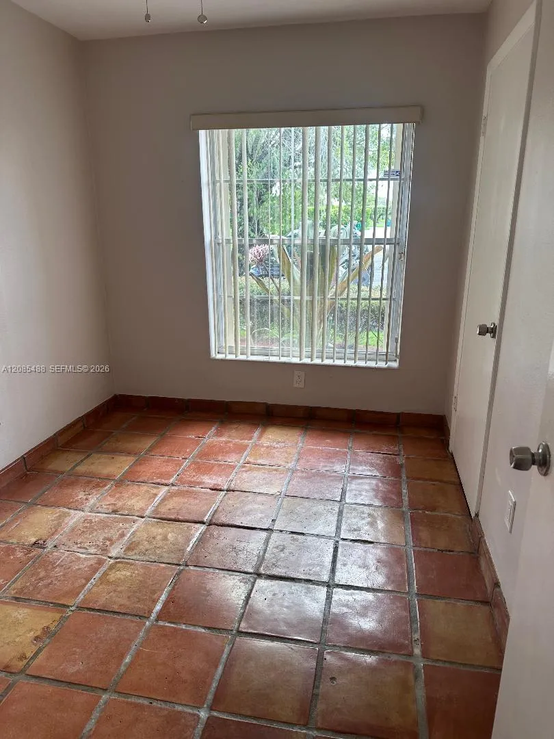 10836 SW 123rd Pl Miami, FL 33186