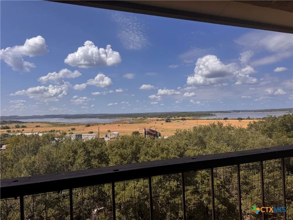 1256 Cougar Drive #6 Canyon Lake, TX 78133
