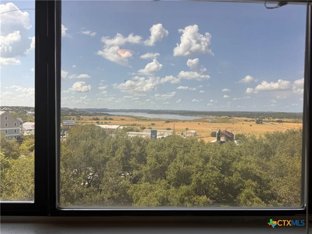 1256 Cougar Drive #6 Canyon Lake, TX 78133
