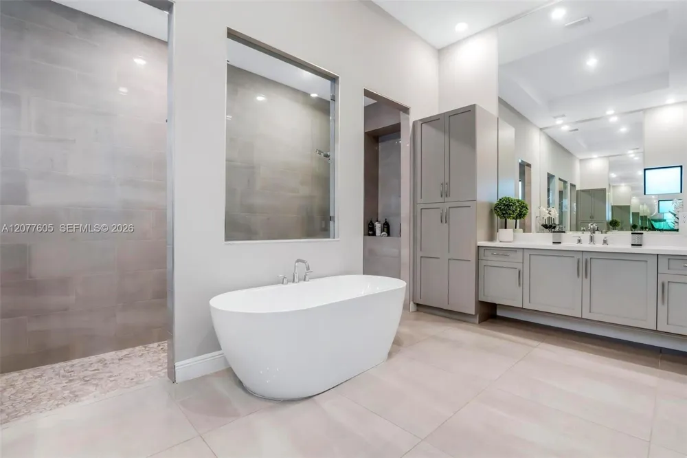12570 Parkland Bay Trl Parkland, FL 33076