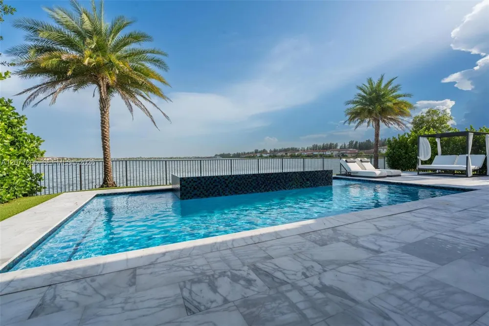 12570 Parkland Bay Trl Parkland, FL 33076