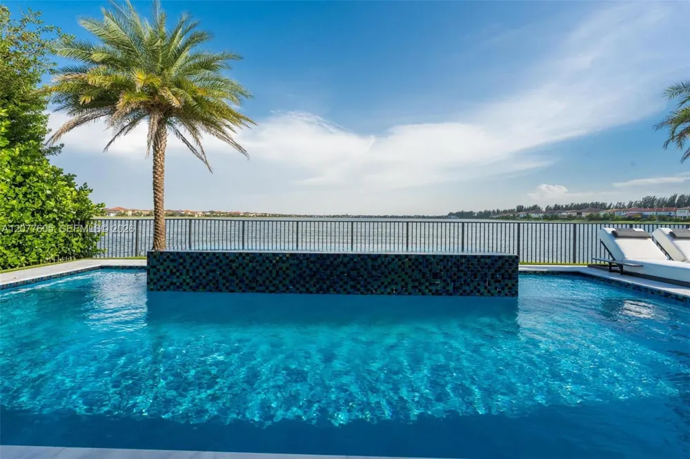 12570 Parkland Bay Trl Parkland, FL 33076