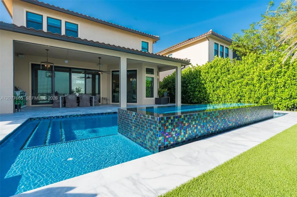 12570 Parkland Bay Trl Parkland, FL 33076