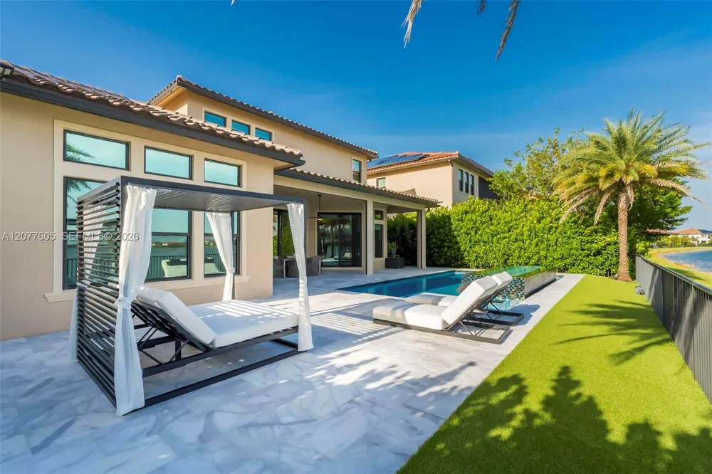 12570 Parkland Bay Trl Parkland, FL 33076