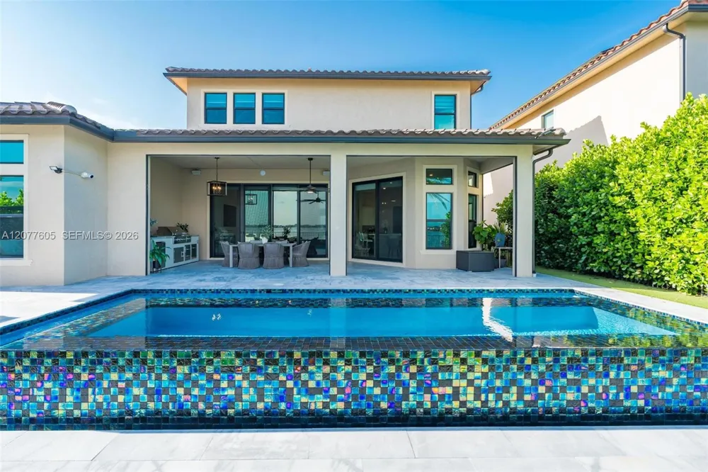 12570 Parkland Bay Trl Parkland, FL 33076