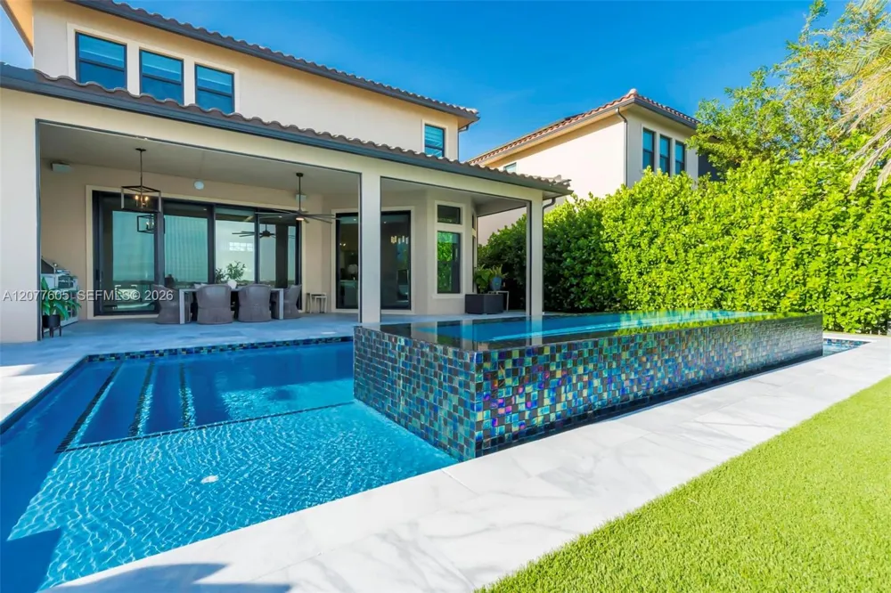 12570 Parkland Bay Trl Parkland, FL 33076