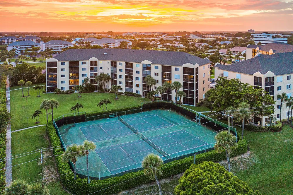 275 PALM AVENUE #C302 Jupiter, FL 33477