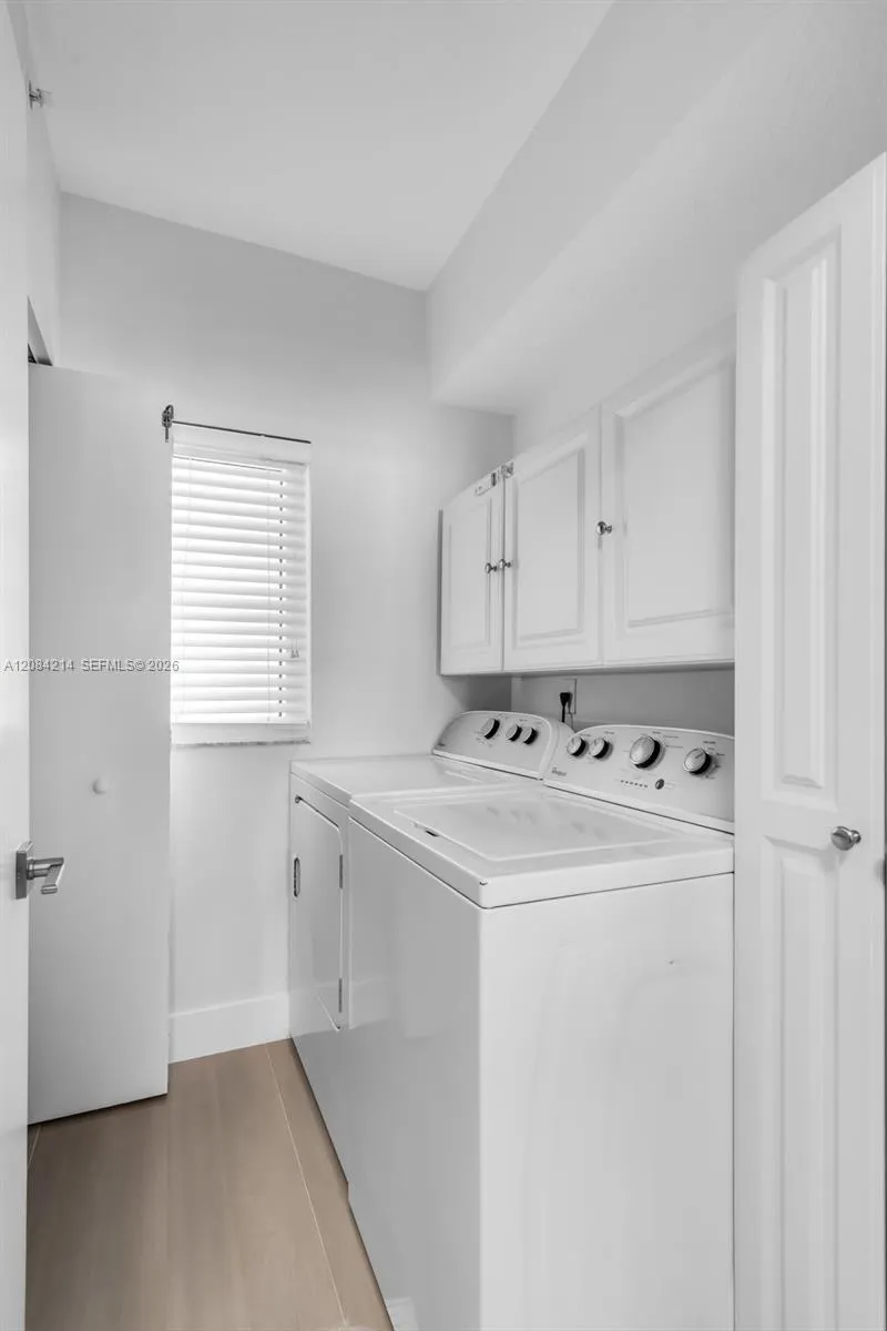 18100 Bay Rd #709 Sunny Isles Beach, FL 33160