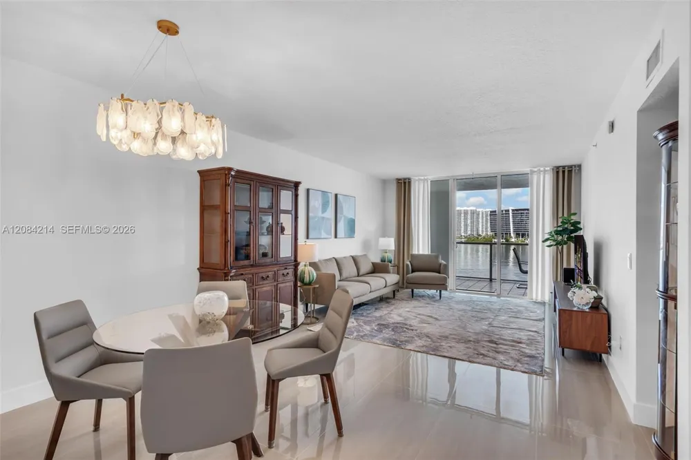 18100 Bay Rd #709 Sunny Isles Beach, FL 33160