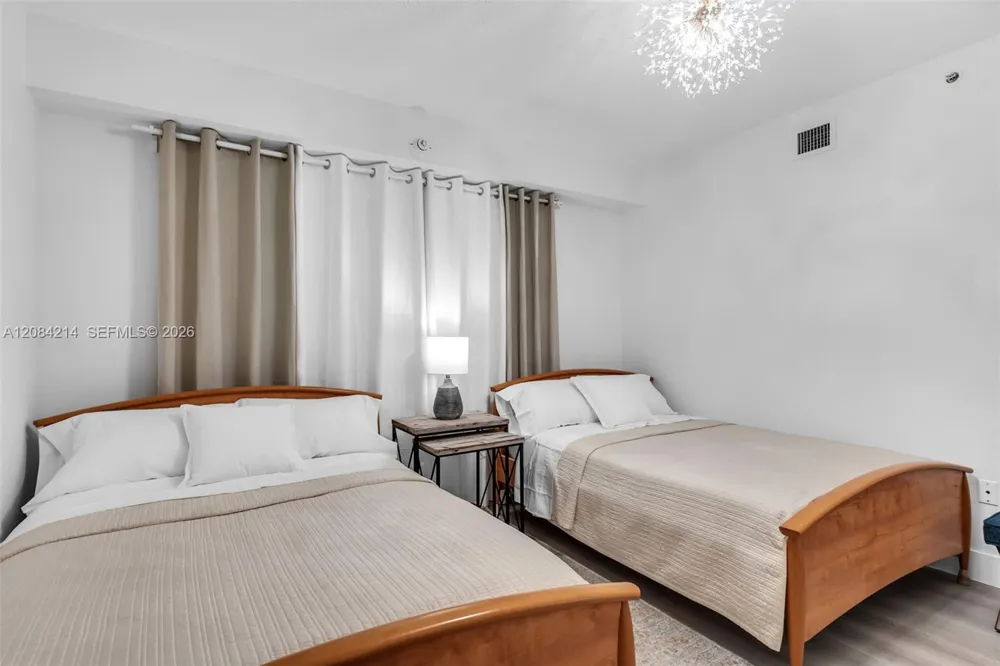 18100 Bay Rd #709 Sunny Isles Beach, FL 33160