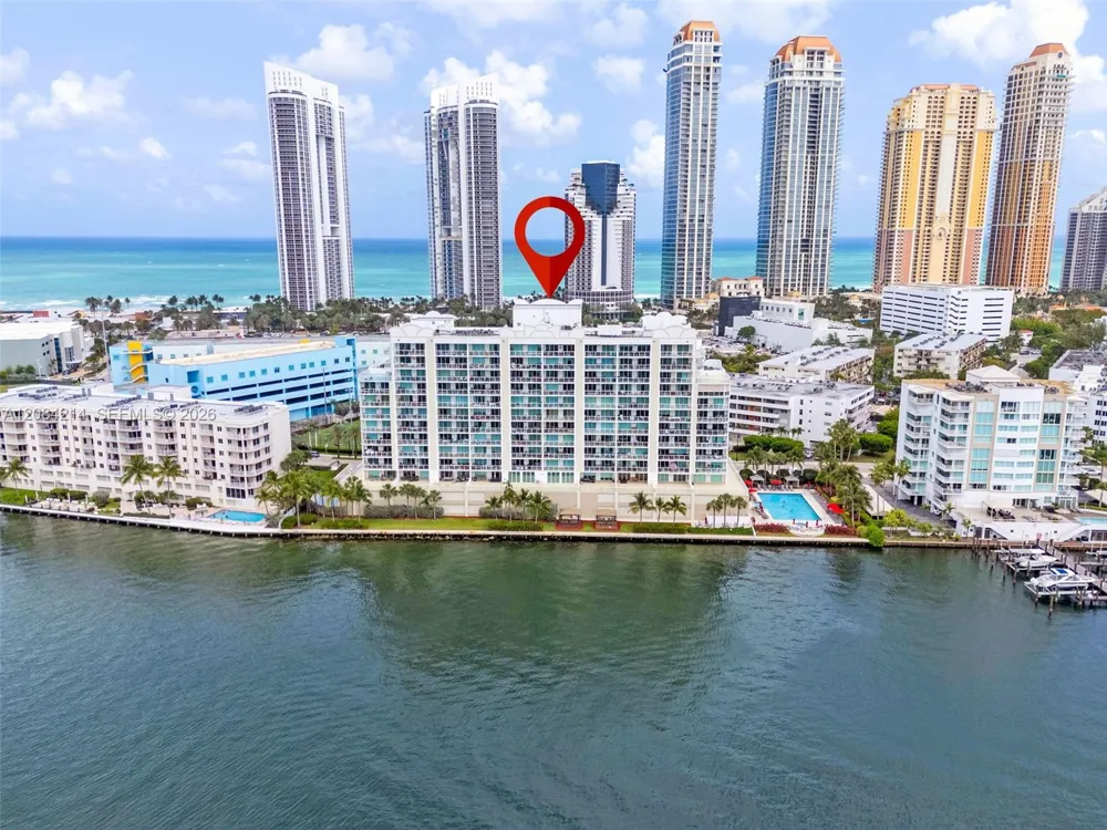 18100 Bay Rd #709 Sunny Isles Beach, FL 33160