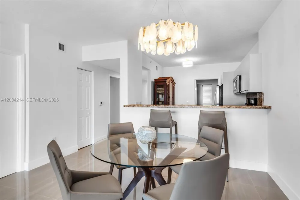 18100 Bay Rd #709 Sunny Isles Beach, FL 33160