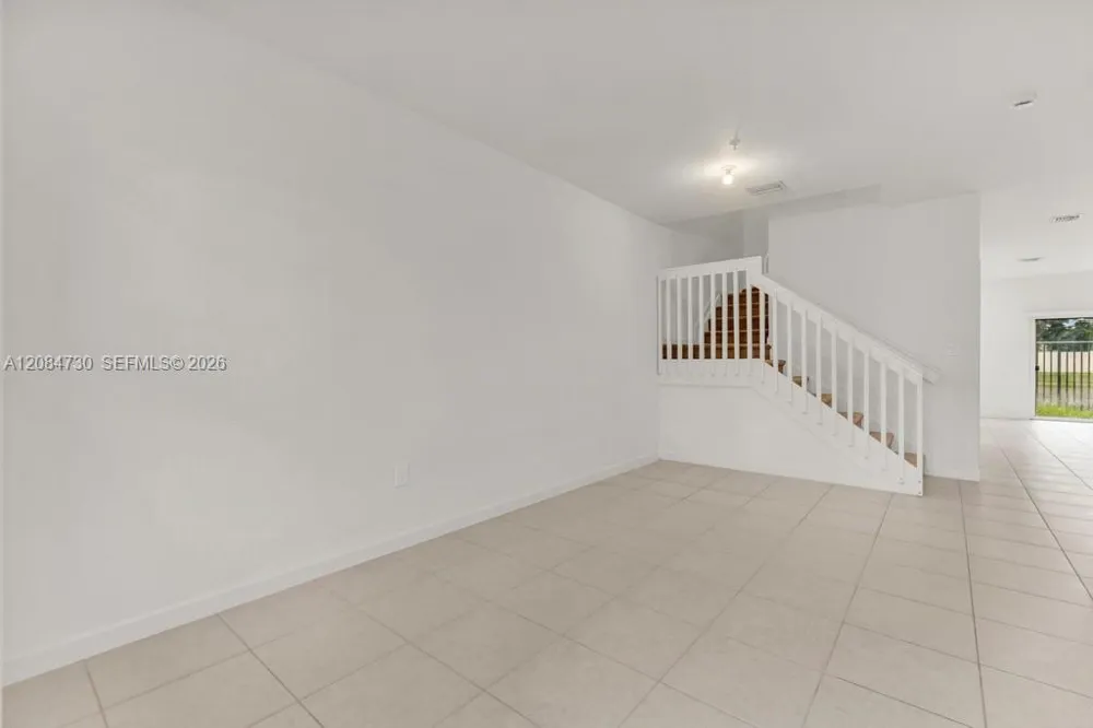 18414 SW 2nd St Pembroke Pines, FL 33029