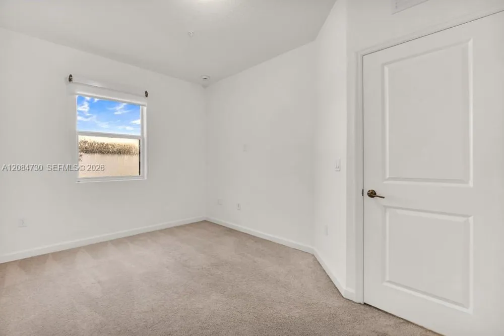 18414 SW 2nd St Pembroke Pines, FL 33029