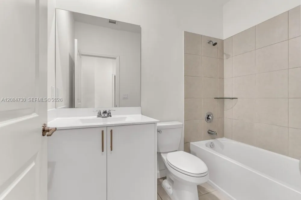 18414 SW 2nd St Pembroke Pines, FL 33029
