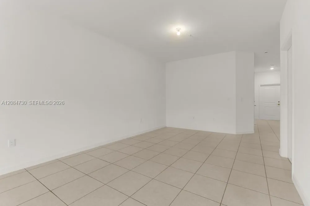 18414 SW 2nd St Pembroke Pines, FL 33029