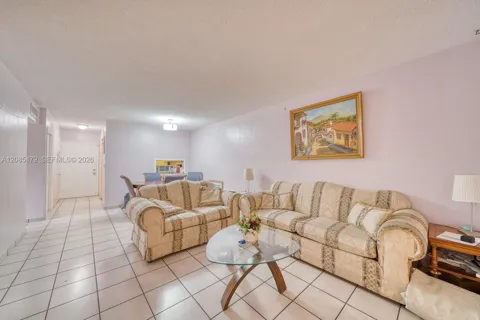 140 Royal Palm Rd #111