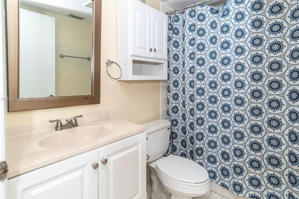 2220 SE 27th Dr #205-B Homestead, FL 33035