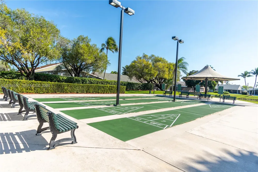 2220 SE 27th Dr #205-B Homestead, FL 33035