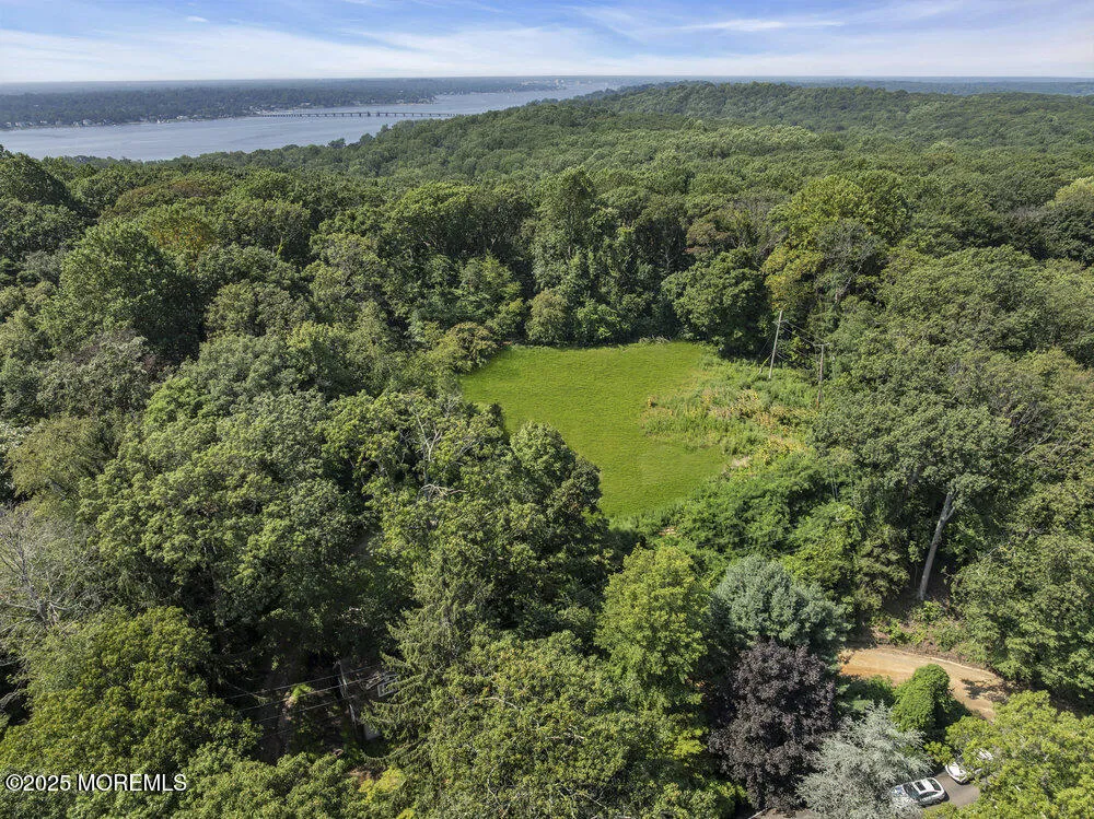 26 Park Way Highlands, NJ 07732