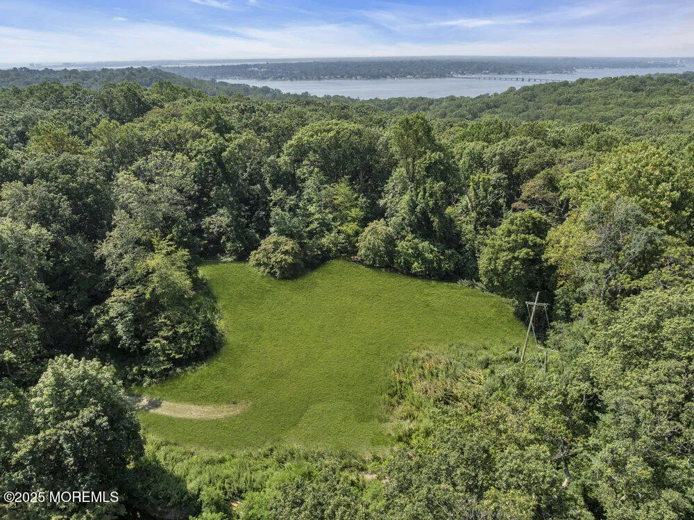 26 Park Way Highlands, NJ 07732