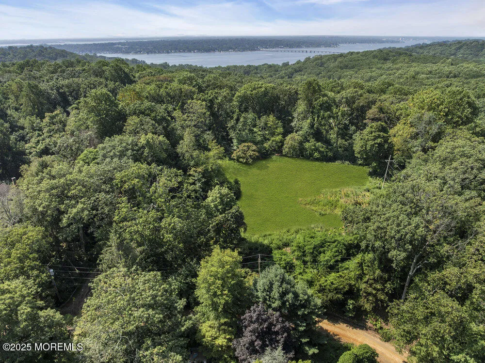 26 Park Way Highlands, NJ 07732