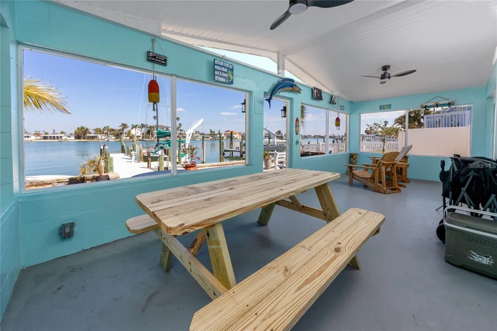 11215 3RD STREET E Treasure Island, FL 33706
