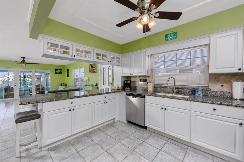 11215 3RD STREET E Treasure Island, FL 33706